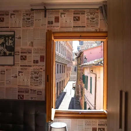アパート La Conca Apartment: A View On The Aqueduct ペルージャ