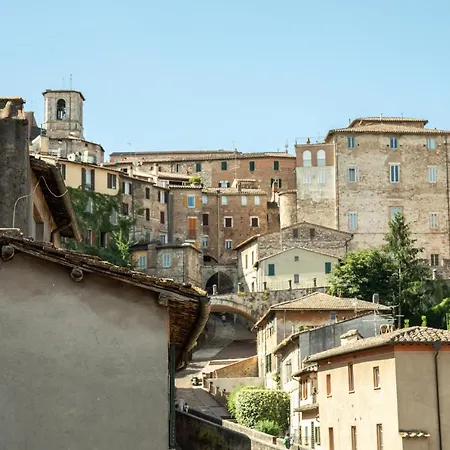 La Conca Apartment: A View On The Aqueduct Apartment *